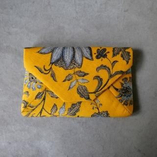 ロイヤルバティック ジャワ更紗 紬 小紋 白地更紗文 正絹 ガード加工済