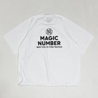 STOCK LOGO DRY TECH T-SHIRT(White)/MAGIC NUMBER ޥåʥС