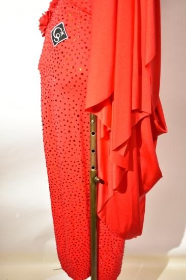 ラテンドレス KB 赤花柄 Mサイズ タカギルナ選手着用 221114