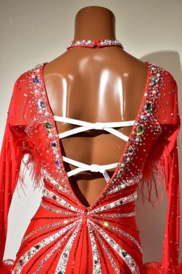 スタンダードドレス MG レッド・ホワイト Mサイズ 230907-0021SN