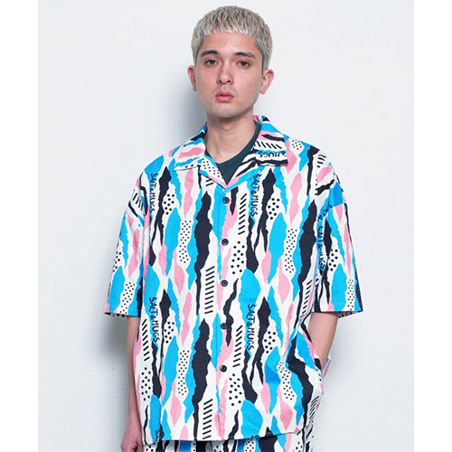 Geometric Pattern ShirtSALT&MUGS<img class='new_mark_img2' src='https://img.shop-pro.jp/img/new/icons14.gif' style='border:none;display:inline;margin:0px;padding:0px;width:auto;' />