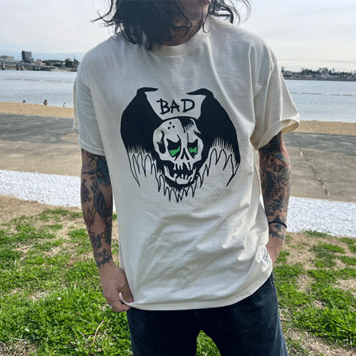 BAD S/S teeDAZZLE SUGAR<img class='new_mark_img2' src='https://img.shop-pro.jp/img/new/icons14.gif' style='border:none;display:inline;margin:0px;padding:0px;width:auto;' />