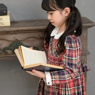 Annafie アナフィー(イギリス) - 一針一針、手刺繍で仕上げた