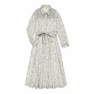 Tendery Handmadeをモットーに丁寧に手仕事を行うブランド Tendery Handmadeをモットーに丁寧に手仕事を行うブランド