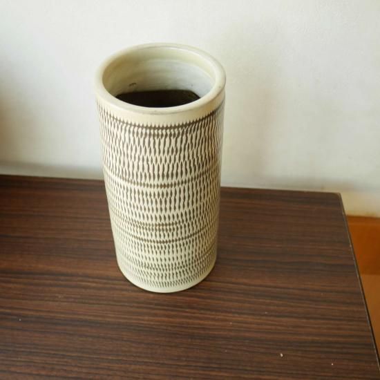 花瓶 A・白とびかんな | 手作り小鹿田焼 - 小鹿田焼/販売/通販/= おん