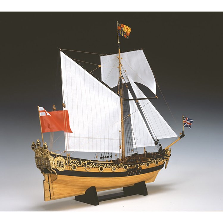 木製帆船模型 サー・ウィンストン・チャーチル（1/75スケール・全長 ...