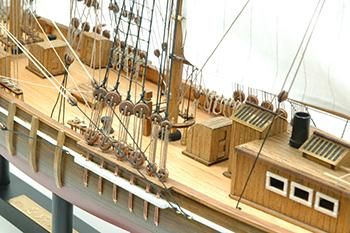 木製帆船模型 忍路丸 帆付(1/70スケール・全長 690mm・完成重量 木製帆船模型 忍路丸 帆付(1/70スケール・全長 690mm・完成重量