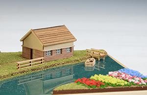  オランダ運河小屋花畑