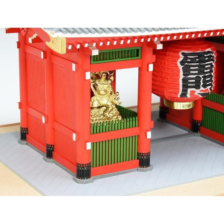 浅草寺 雷門 木製 建築模型 1/50 完成品 浅草寺 雷門 木製 建築模型 1/50 完成品 - メルカリ