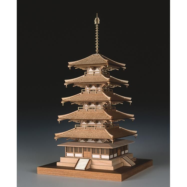 法起寺　三重塔　木製美術建築模型　１/70