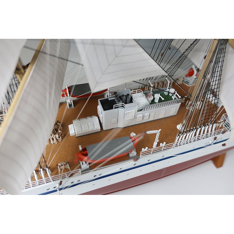 木製帆船模型 日本丸 帆付（1/160スケール・全長 688mm・完成重量 700g）