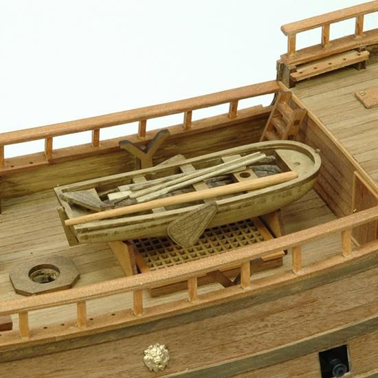 木製帆船模型 ハーフムーン(1/40スケール・全長 730mm・完成 木製帆船模型 ハーフムーン(1/40スケール・全長 730mm・完成