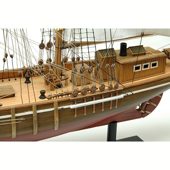 木製帆船模型 忍路丸 帆付（1/70スケール・全長 690mm・完成重量 540g）