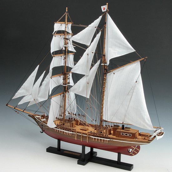 木製帆船模型 忍路丸 帆付（1/70スケール・全長 690mm・完成重量 540g）