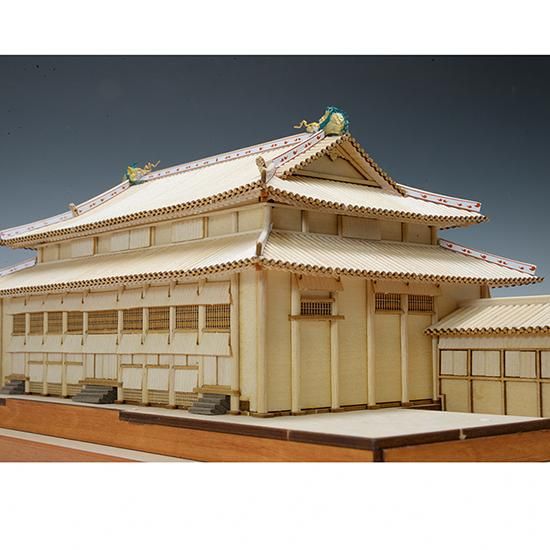 早割シーズン券 木製建築模型 首里城(1/150スケール・全長 390mm・完成重量 建築物