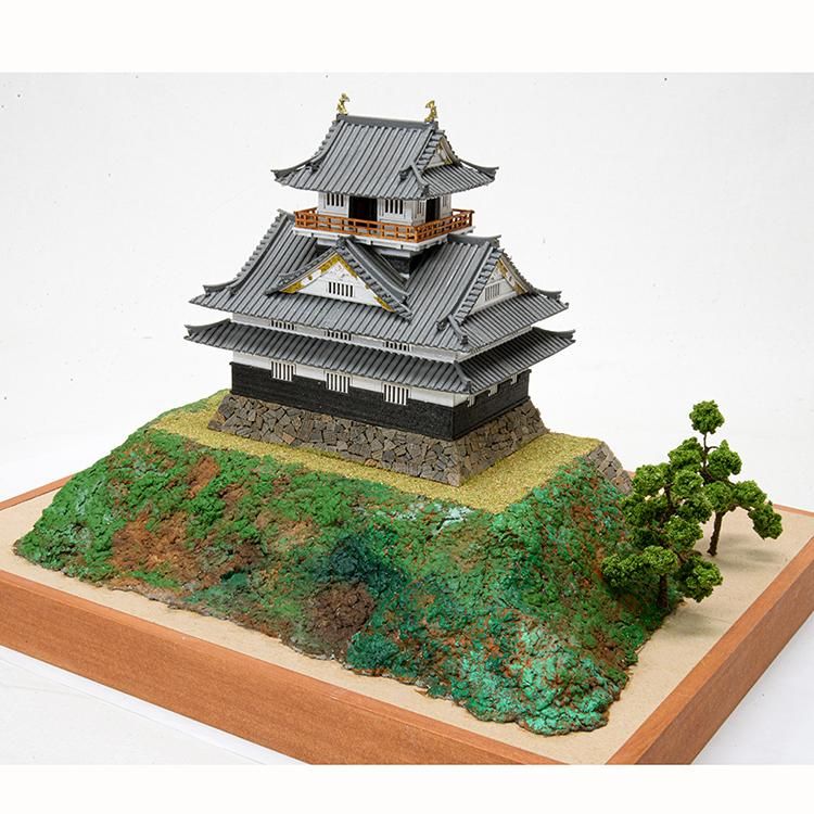 木製建築模型 岐阜城(1/150スケール・全長 300mm・完成重量 木製建築模型 岐阜城(1/150スケール・全長 300mm・完成重量