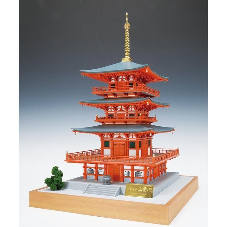 センスのいい お歳暮 修理品】法起寺三重塔模型 （縮尺約1／50