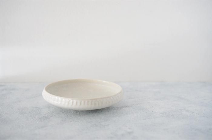 豆皿・小皿(~5寸) - 作家もの、手仕事の器や道具の通販|くらし 豆皿・小皿(~5寸) - 作家もの、手仕事の器や道具の通販|くらし
