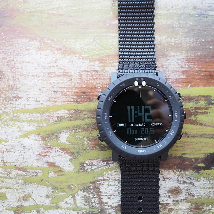 suunto core alpha stealth