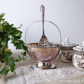 ˥סλʤĥХܥ / Antique Silver Plated Jelly Bowl with Carrier & Spoon