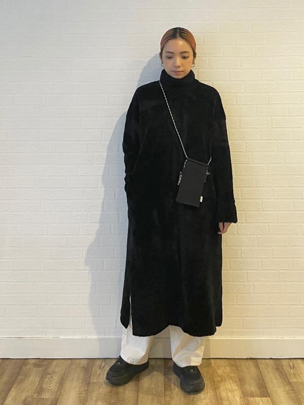 UNIVERSAL TISSU　　ユニバーサルティシュ　　　ボアマキシドレス (BLACK) - Clothing and fashion  accessories【lug（ルグ）】