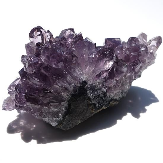 ウルグアイ産アメジストのクラスターの写真2 cute stone