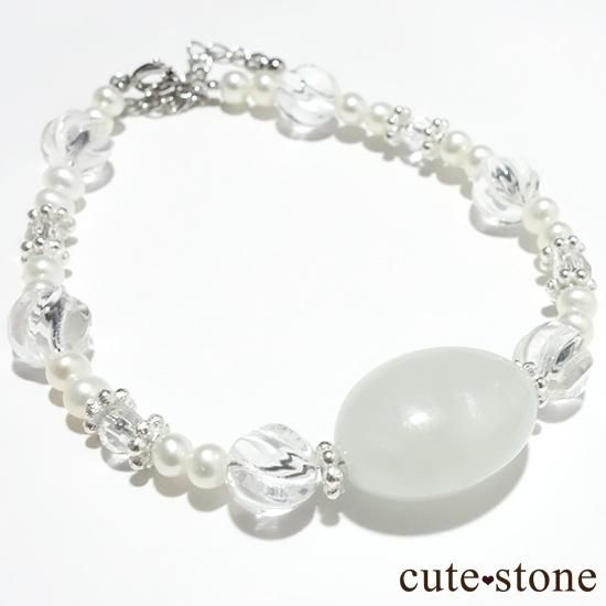 【白翡翠のお姫様】翡翠 水晶 淡水真珠 のブレスレット の写真0 cute stone