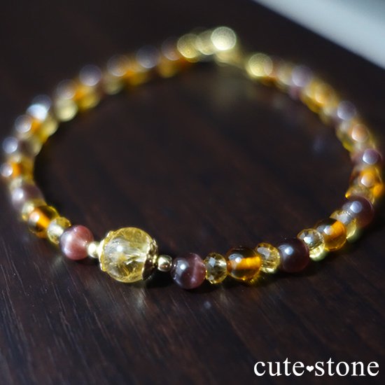【Honey Ring】インペリアルトパーズ レッドスキャポライト シトリン バルティックアンバー のブレスレットの写真6 cute stone