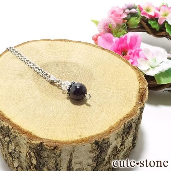 【Birthday Necklace 1月】 ガーネットと水晶で作った誕生石ネックレスの写真2 cute stone