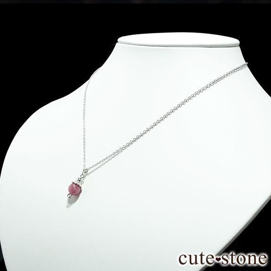 【Birthday Necklace 7月】 ルビーと水晶で作った誕生石ネックレスの写真1 cute stone
