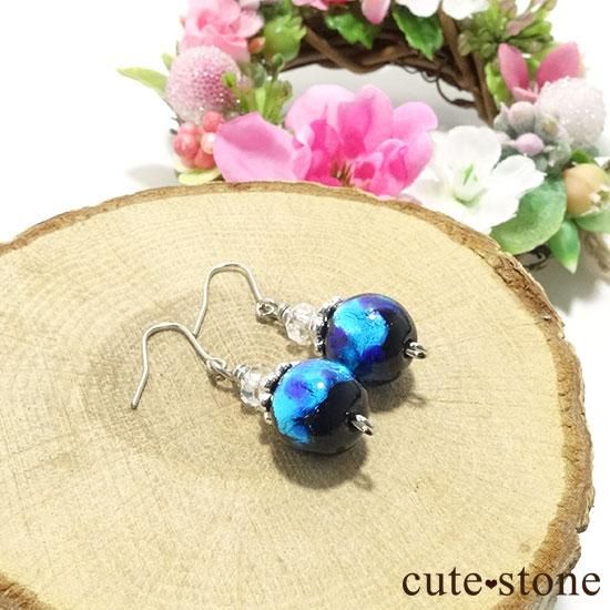 ホタルガラスと水晶のシンプルピアス イヤリングの写真1 cute stone