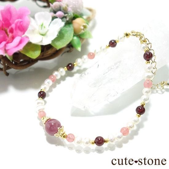 【冬の花】ルビー インカローズ ガーネット 淡水真珠のブレスレットの写真0 cute stone