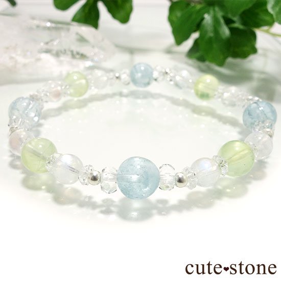 【春風 〜新緑〜】アクアマリン プレナイト レインボームーンストーンのブレスレットの写真3 cute stone