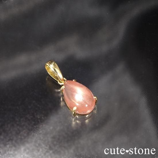 オレゴンサンストーンのK18製のペンダントトップ（雫） - cute stone -