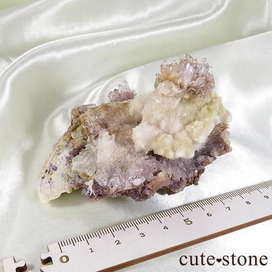 中国貴州省産クリード石（クリーダイト）の原石 - cute stone -