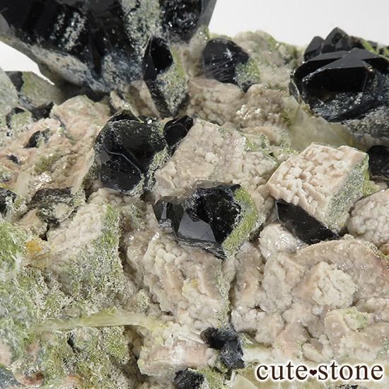 山東省産 モリオン(黒水晶・カンゴーム)の原石 クラスター 1138gの写真6 cute stone