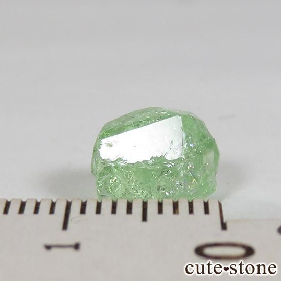 タンザニア産 ツァボライトの結晶(原石) 3.4ctの写真5 cute stone