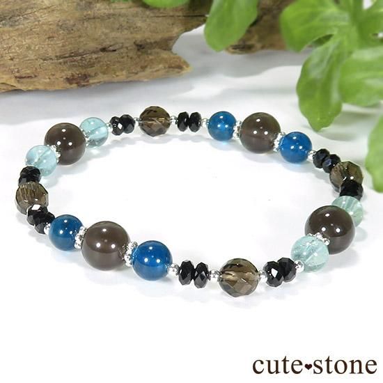【深海の煌めき】 レインボーオブシディアン ブルーアパタイト ブラックスピネル スモーキークォーツのブレスレットの写真1 cute stone