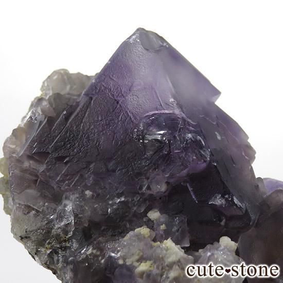 パープルフローライト (内モンゴル産)八面体結晶(原石)145gの写真0 cute stone