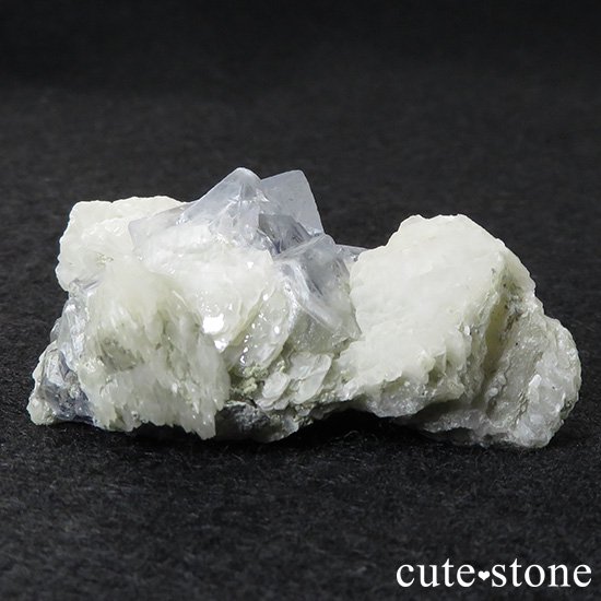  󥴥뻺 顼쥹֥롼ե饤Ȥθ 54.5gμ̿2 cute stone