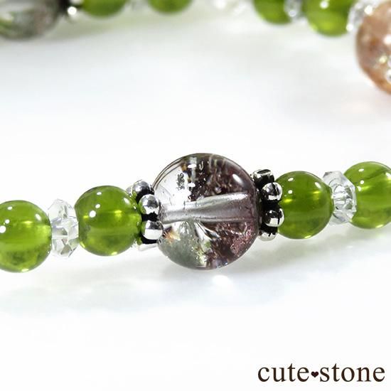 【LOLA ROSE】グリーンガーネット 夏アクセ 天然石ブレスレット 楽天市場】グリーンガーネット ブレスレット 7.8mm 16.5cm
