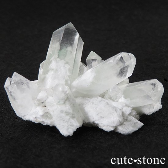 マダガスカル産グリーンファントム ゴーストクォーツ の原石 鉱物標本 43g Cute Stone