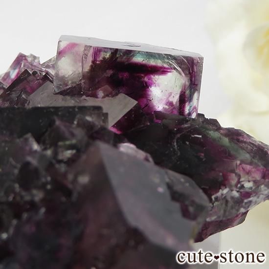 ナミビア産レッドパープルフローライトの原石 98g - cute stone