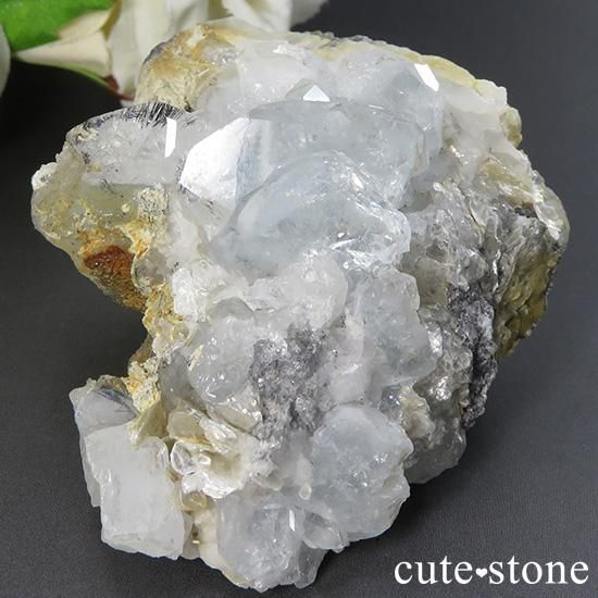 四川省 Mt Xuebaoding産 アクアマリンの母岩付き原石 86g - cute stone -