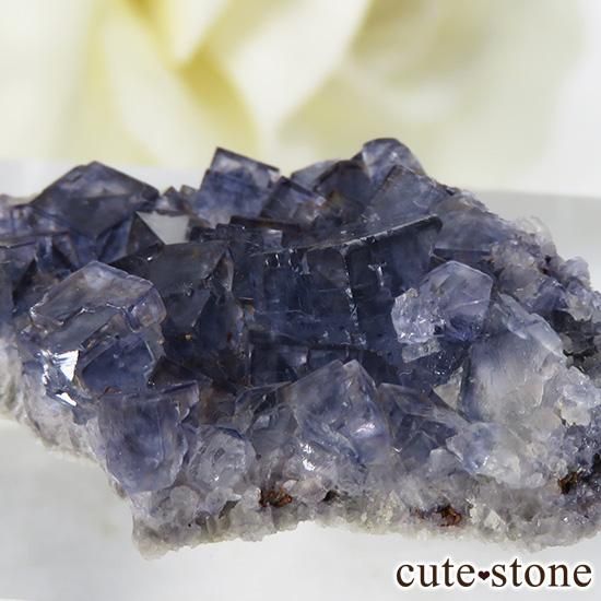 アイルランド Larkin's Quarry産 ブルーフローライトのクラスター(原石)5.3gの写真1 cute stone