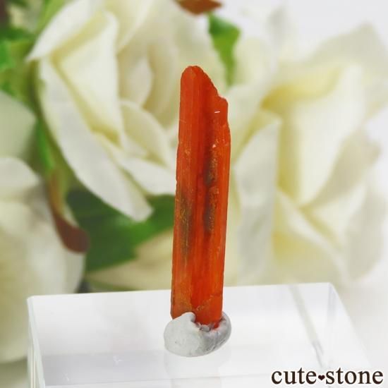 クロコアイト(紅鉛鉱)の結晶 0.6gの写真1 cute stone