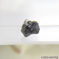 ザンビア産 多結晶のブラックダイヤモンドの原石 0.4ctの画像