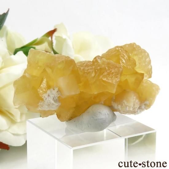 インド産 イエローカルサイト 17.2gの写真1 cute stone