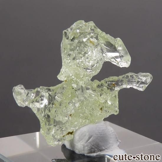 ブラジル産 エッチング(蝕像)ヘリオドールの結晶(原石) 2.7g