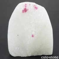 ベトナム産 ピンクスピネルの母岩付き結晶 (原石) 81gの画像